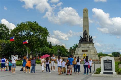 Discover Manila On This Private City Tour