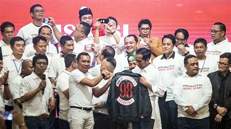 Jokowi Hadiri Halal Bihalal Bersama Aktivis Tempo Co