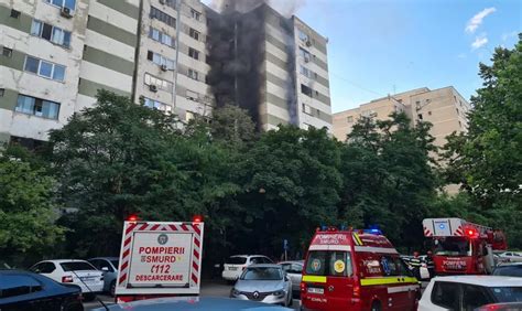 Ultima oră Incendiu violent într un apartament din sectorul 6 al