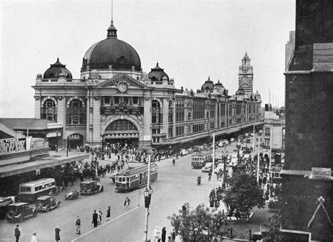 Flinders Street Station - City Collection