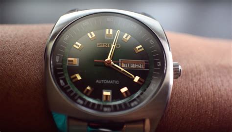 Seiko Recraft Snkm97 Green Dial Automatic Watch Review Watchreviewblog