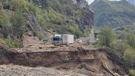 Vlada Kosova Donirala Eura Bih Za Pomo Nakon Poplava Pressmedia