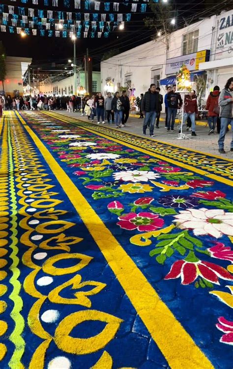 Con Alfombras De Aserr N Acatzingo Realiza La Noche M Gica En Honor