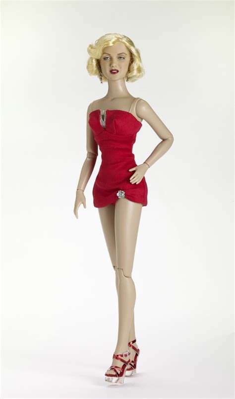 The Marilyngeek Blog Tonner Doll Company To Release Line Of Marilyn