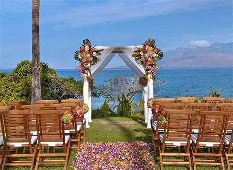 Best Wedding Venues with Beautiful Views | Islands