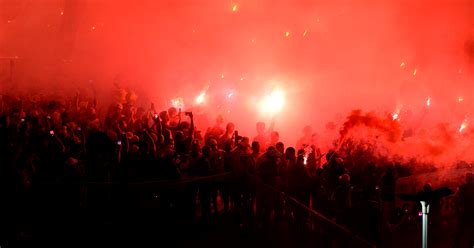 Como a torcida do Flamengo mantém viva a memória dos Garotos do Ninho