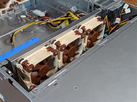 Supermicro Front Noctua Hot Swap Fan Von LayerCake Kostenloses STL