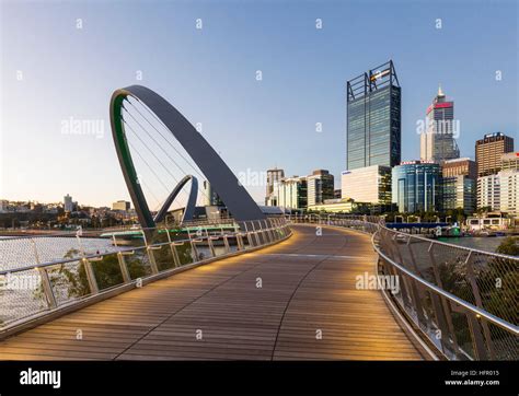 Wahrzeichen Perth Australien Stockfotos Und Bilder Kaufen Alamy