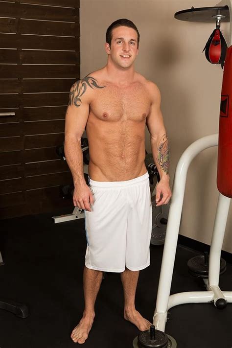 Sean Cody Teddy Fashion Poses Mens Gym Short Fashion