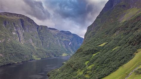 Vid O De Stock Premium Naeroy Fjord L Un Des Plus Beaux Fjords