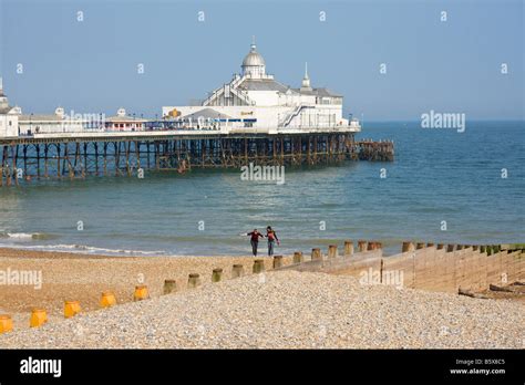 Eastbourne Beach Hi Res Stock Photography And Images Alamy