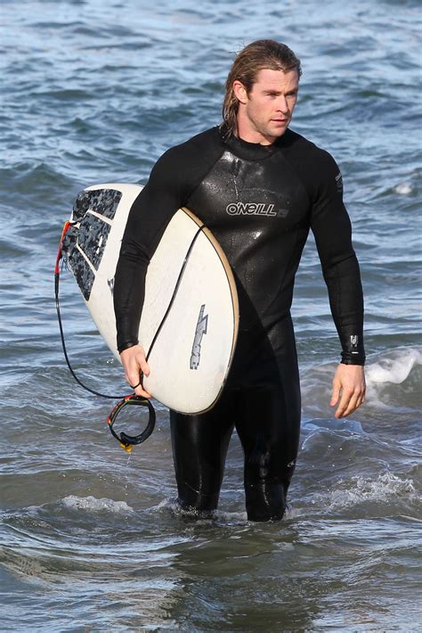 surfing in Sydney - Chris Hemsworth Photo (31243999) - Fanpop