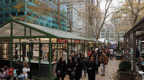 The Bryant Park Winter Village Market Opening Dates Times Ice