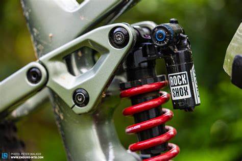 Neuer RockShox Vivid Coil und Super Deluxe Air Dämpfer im Test