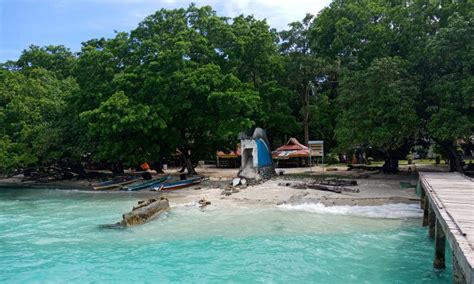 Pantai Liang Maluku Daya Tarik Aktivitas Lokasi Harga Tiket Pesisir