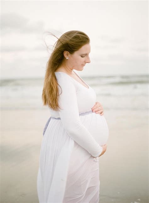 Film Maternity Session | Lauren Jolly Photography