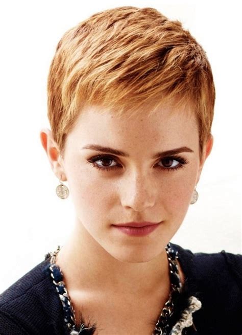 23 Emma Watson Hairstyles-Emma Watson Hair Pictures - Pretty Designs