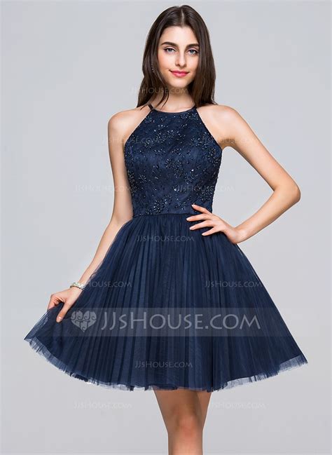 US 128 00 A Line Princess Scoop Neck Short Mini Tulle Lace