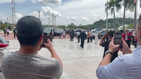 Rashid Yusoff On Twitter Anwar Tiba Di Masjid Putra Putrajaya Utk