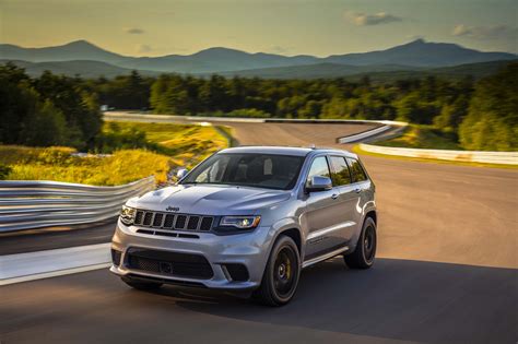 Jeep Trackhawk Max Speed and Other Specs - In The Garage with CarParts.com