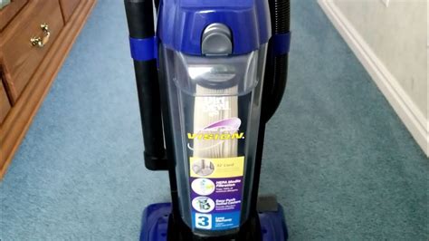 Dirt Devil Vision Swivel Glide Bagless Upright Vacuum