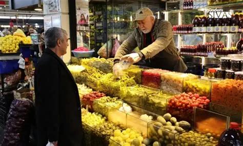 K N Vazge Ilmezi Tur Ular Tezgahlarda G Ndem Sivas Hbaer