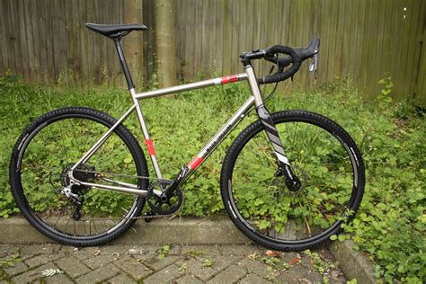 Review Wilier Triestina Jaroon A Modern Steel Gravel Bike Gravel