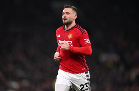 Luke Shaw Suffers Further Injury Setback Centredevils