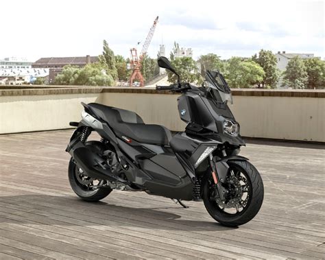 Enfim No Brasil Veja A Scooter BMW C 400 X Em Detalhes