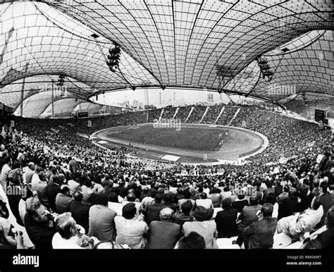 Sip corte largo Prima munich olympic stadium 1972 Semicírculo ataque ...