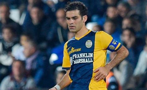 Defensa mexicano Rafa Márquez del Verona estará de baja un mes por lesión