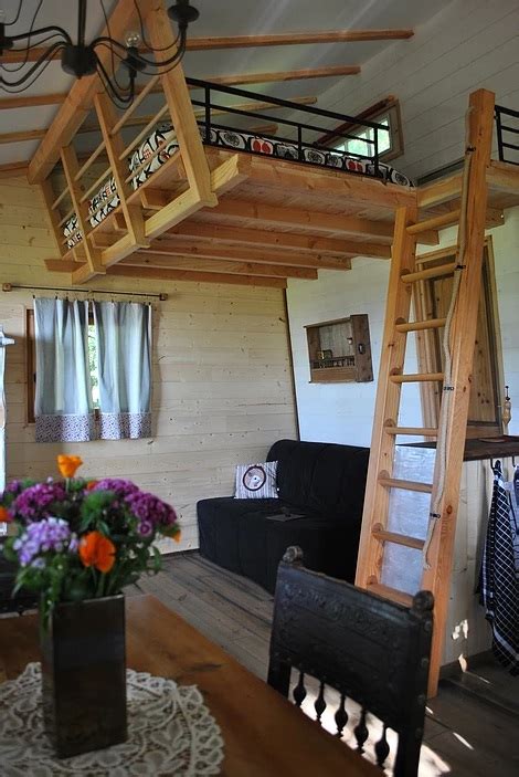 Cabane L étournelle Le Terroir des Monts et Coteaux du Lyonnais