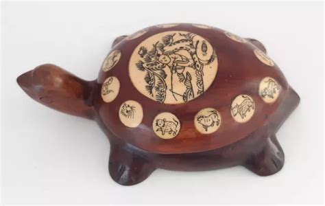 Tortue Boussole En Bois Et Os Feng Shui Signes Zodiac Chine Asie