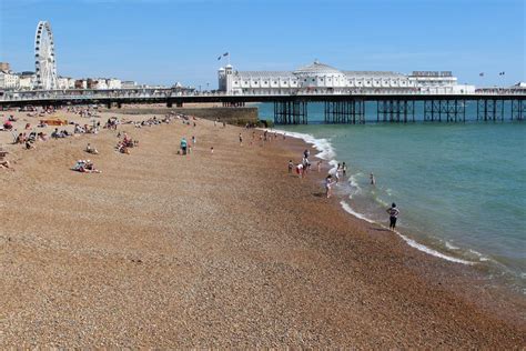 Brighton Pier and beach, Brighton - Beautiful England Photos