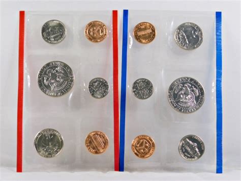 United States Uncirculated Coin Set W Both D And P Mint Marks In