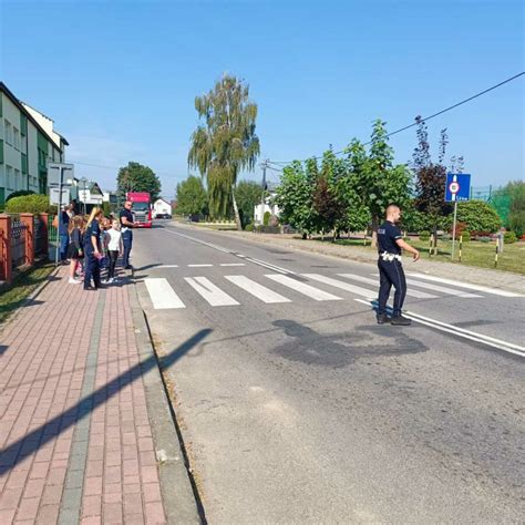 Bezpieczna Droga Do Szko Y Program Profilaktyczny Policji Foto W