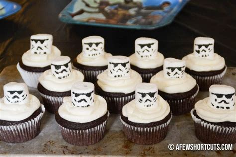 Homemade Star Wars Cakes