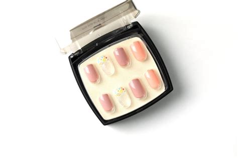 Nude Press On Nails Short Square Round Press On Nails Set With Glue Fake Nail Box Medium