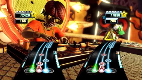Amazon.com: DJ Hero: Bundle with Turntable: Xbox 360: Video Games