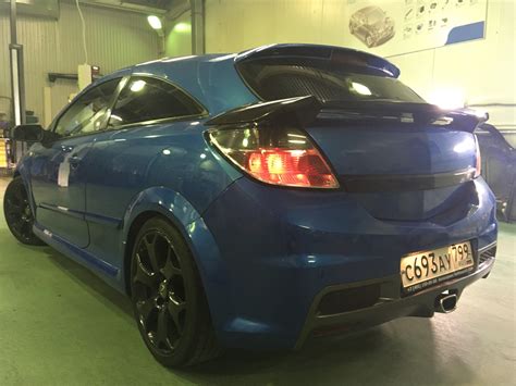 Opel Astra H Opc