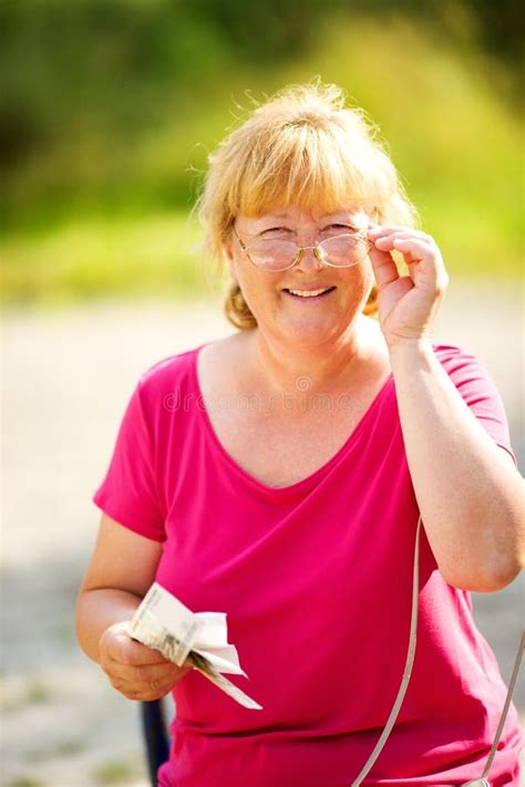 7 257 Russian Mature Woman Stock Photos Free Royalty Free Stock Photos From Dreamstime