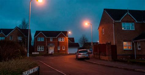 Is Your Car Safer If It S Parked Under A Street Light The Answer Might