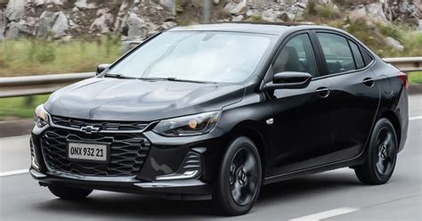 Chevrolet Onix Plus Midnight Sed Adere Ao Visual All Black