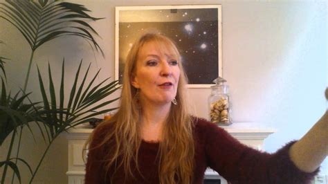 Horoscope Lion Janvier 2015 Avec Veerle YouTube