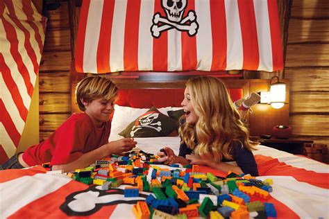 legoland-hotel-pirate-room | InPark Magazine