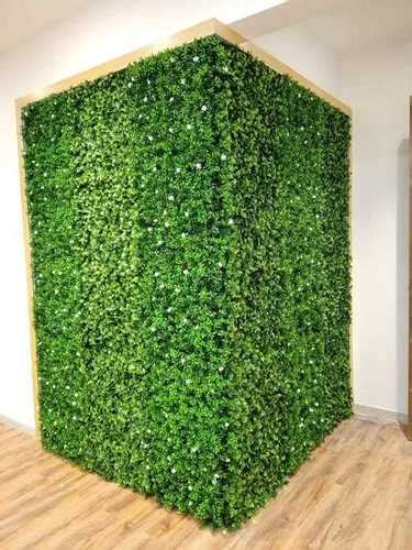 Artificial Vertical Garden As Per Instructions At Best Price In Mumbai