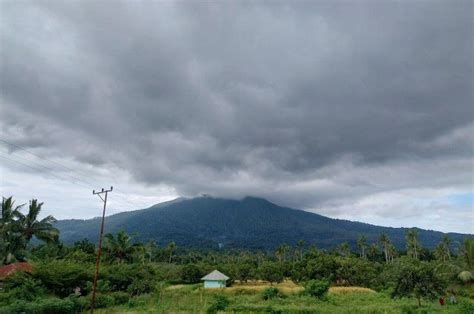 Gunung Lewotobi Laki Laki Erupsi PVMBG Status Waspada