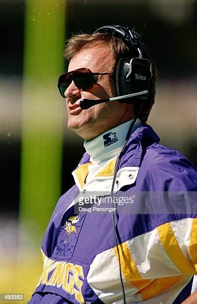 25 Brian Billick Vikings Stock Photos, High-Res Pictures, and Images ...