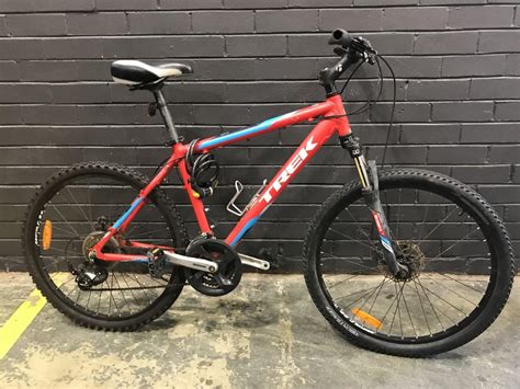 lot trek mountain bike