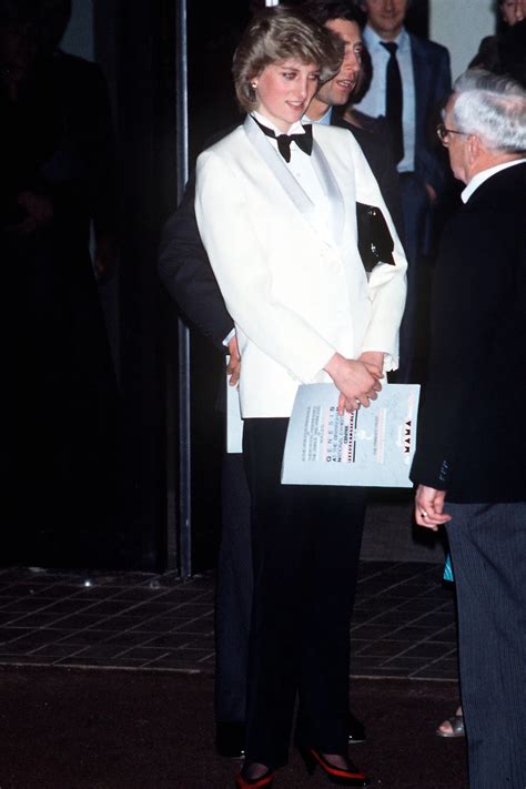 La inolvidable noche en que Freddie Mercury disfrazó a Lady Di para llevarla a un bar gay a